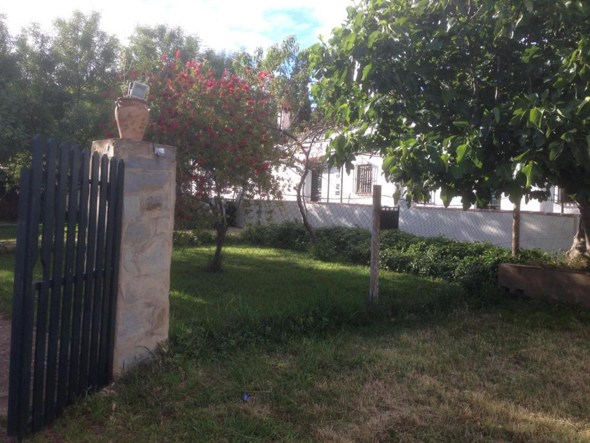 Las Casitas Apartamento Higuera De La Sierra  Exterior foto